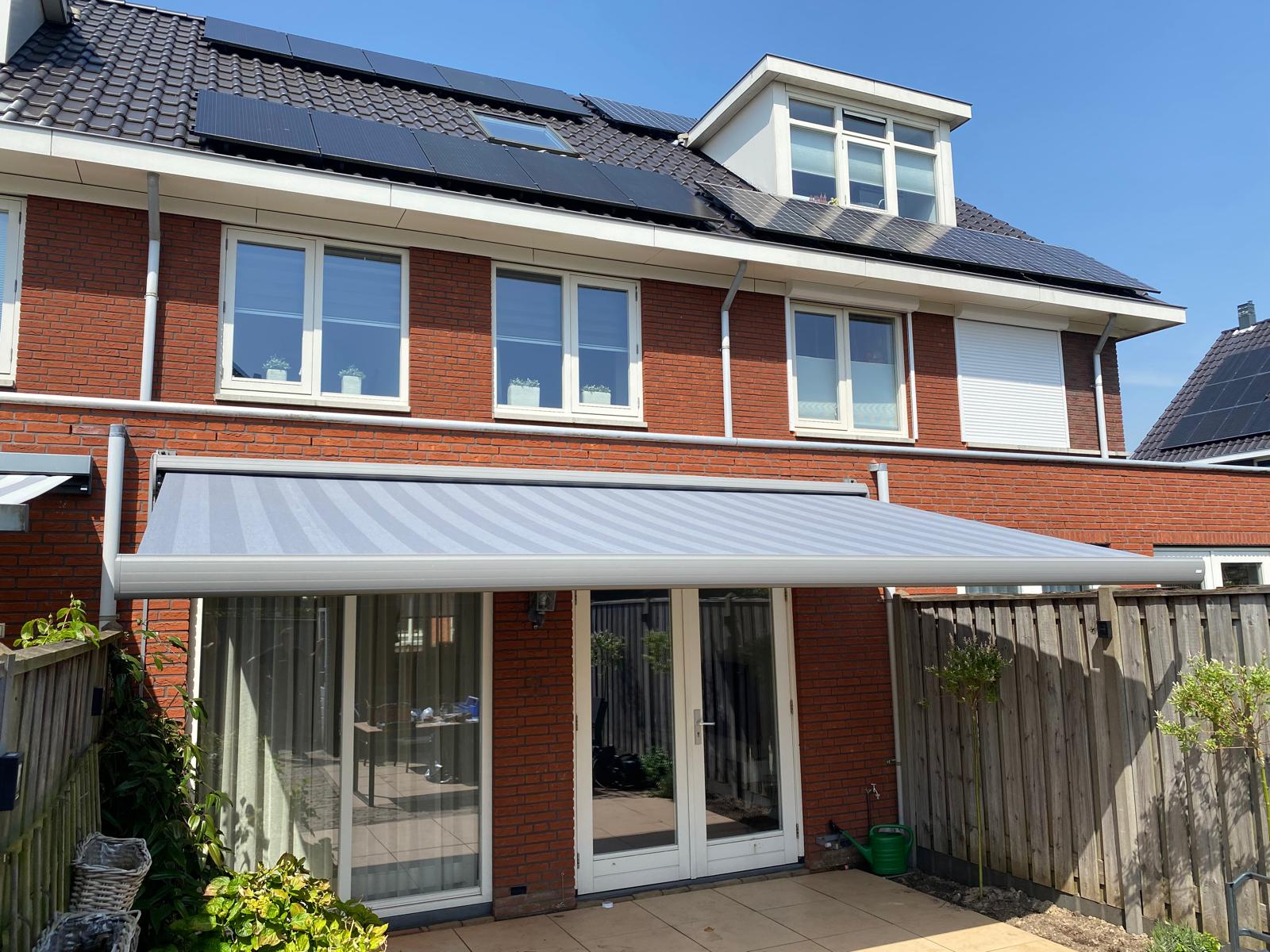 Uitval knikarmscherm